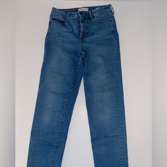 Social Standard by Sanctuary Slim Straight, raw hem medium‎ wash jeans sz 2 / 26 - Picture 5 of 11